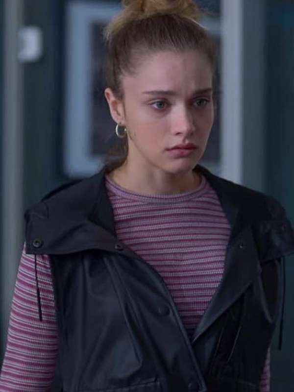 Asli Tuna As the Crow Flies S01 Black Vest