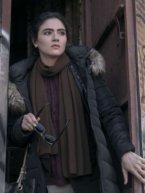 Arienne Mandi The Night Agent S02 Black Puffer Jacket