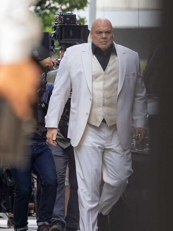 Wilson Fisk Echo S01 White Suit