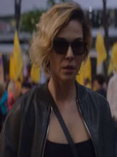 Tainá Müller Good Morning Verônica S03 Bomber Jacket