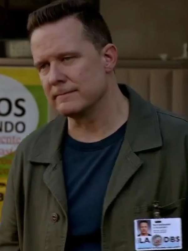Will Chase Bosch: Legacy Green Jacket