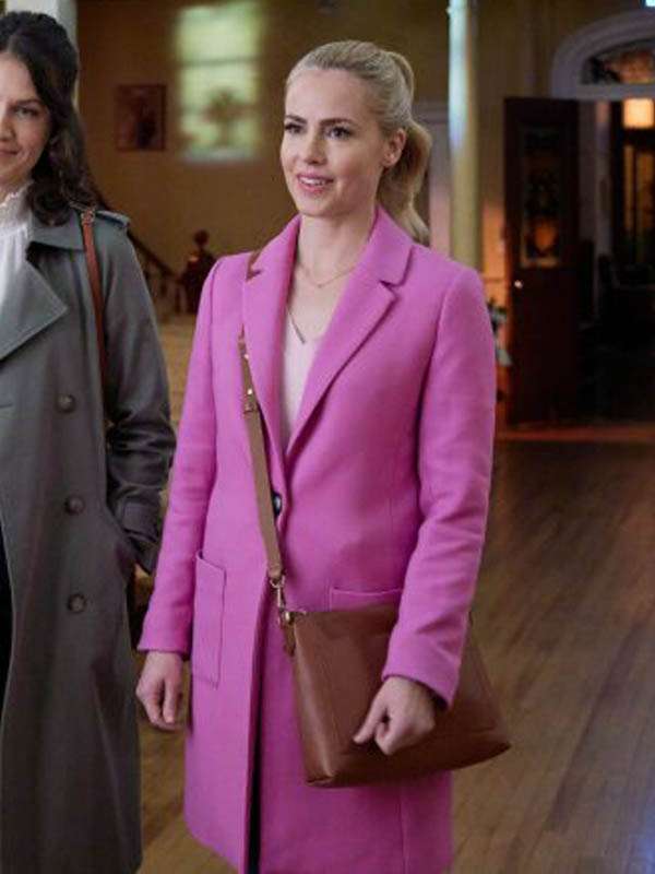 Amanda Schull The Blessing Bracelet Pink Coat
