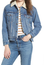 Sherpa Trucker Jacket Women, Levi