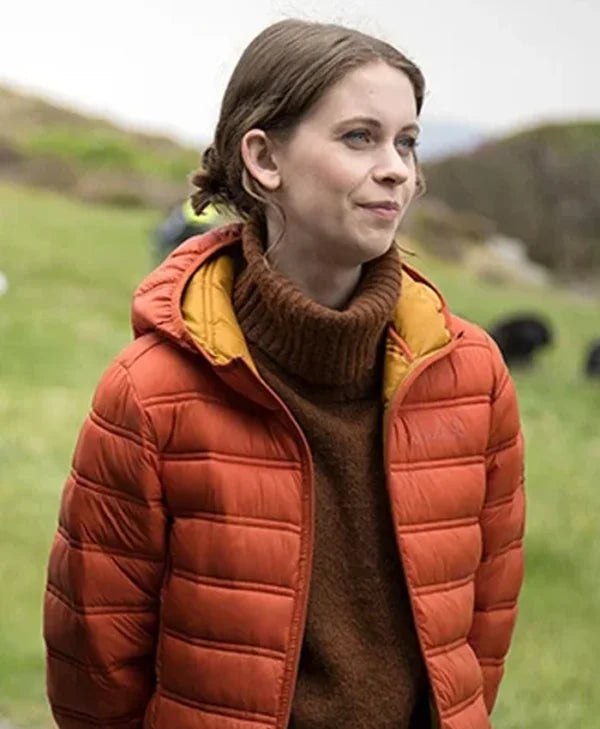 An t-Eilean Sorcha Groundsell Red Jacket