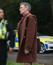 Art Detectives S01 Stephen Moyer Coat
