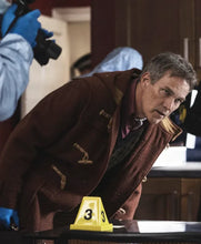 Art Detectives S01 Stephen Moyer Coat