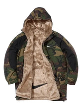 Supreme x Nike Fur Reversible Hooded Parka Jacket