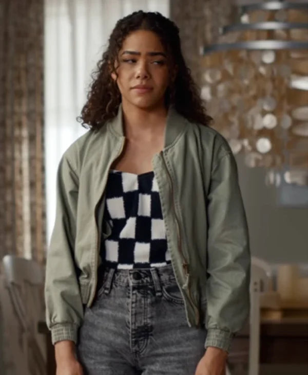 Ginny and Georgia S03 Antonia Gentry Jacket