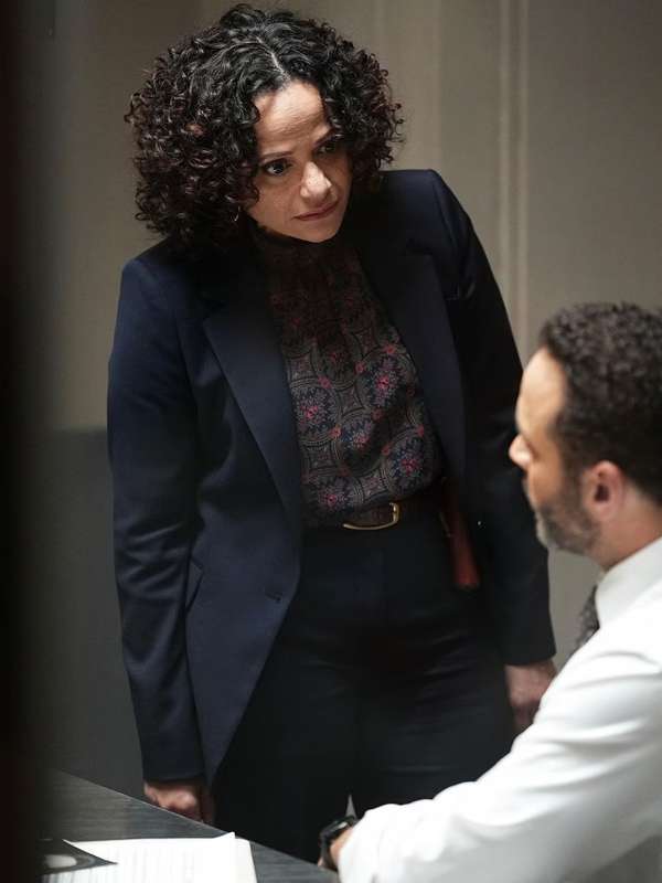 Selena High Potential S01 Blazer