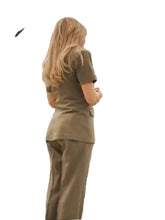 Running Point S02 Kate Hudson Brown Blazer