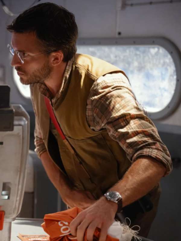 Jonathan Bailey Jurassic World Rebirth Brown Vest