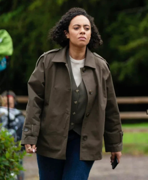 Karen Pirie S02 Saskia Ashdown Coat