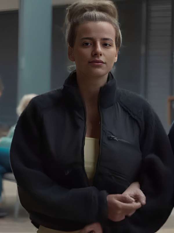 Chloe Ayling Kidnapped Black Jacket