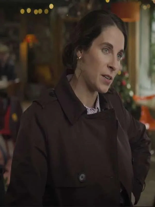 The Twelve Dates Til Christmas Lucy Eaton Coat