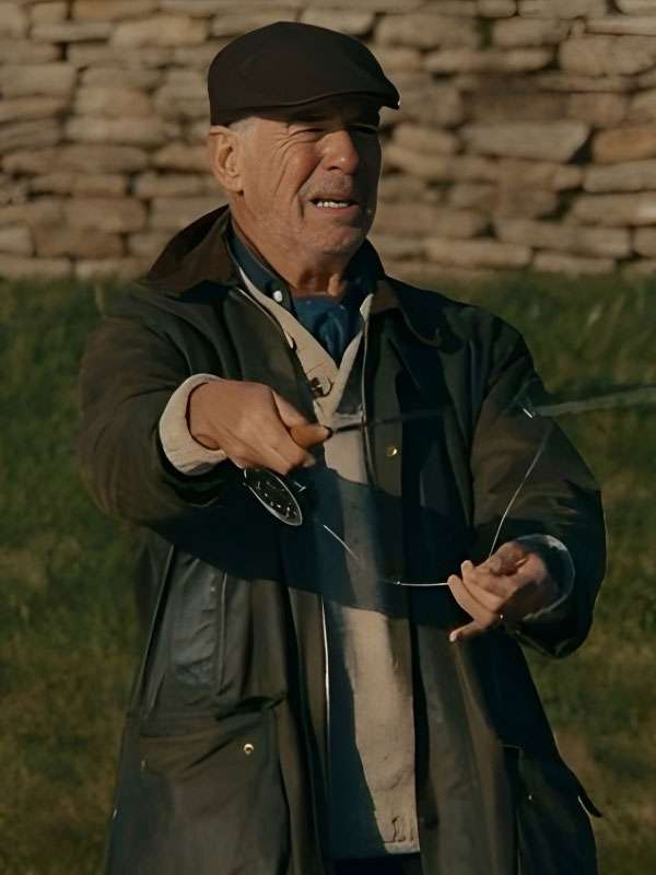 Mobland Pierce Brosnan  Jacket