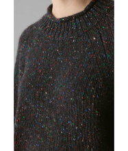 Pushers S01 Rosie Jones Sweater