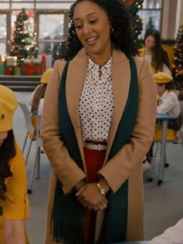 Tamera Mowry-Housley Scouting For Christmas 2024 Trench Coat