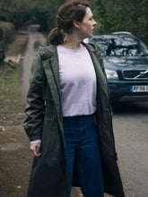 Lucy Chambers The Devil’s Hour S02 Green Coat