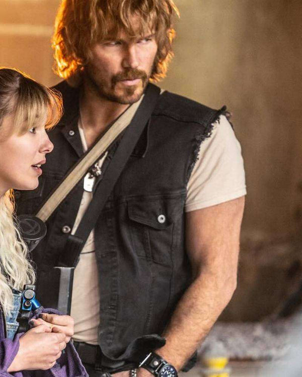 Chris Pratt The Electric State Vest