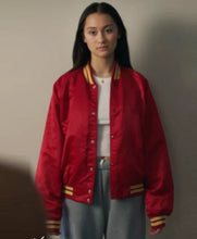 The Summer I Turned Pretty S03 Lola Tung Jacket