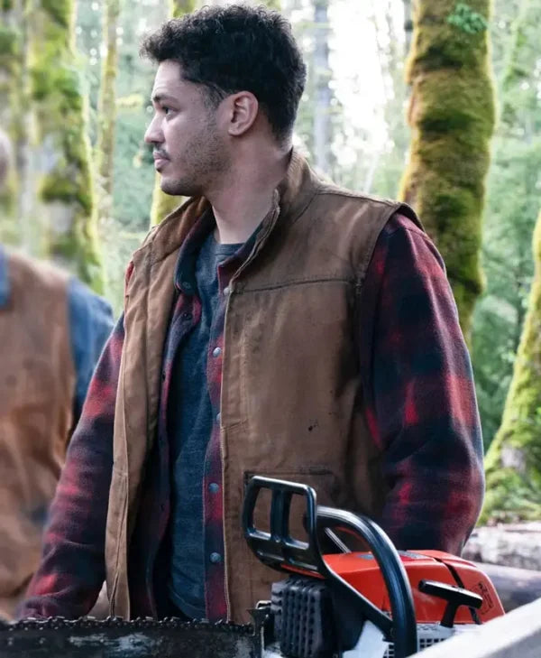 Tracker S02 Diego Stredel Vest