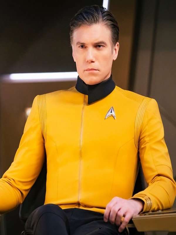 Anson Mount Star Trek Discovery Captain Pike Yellow Jacket